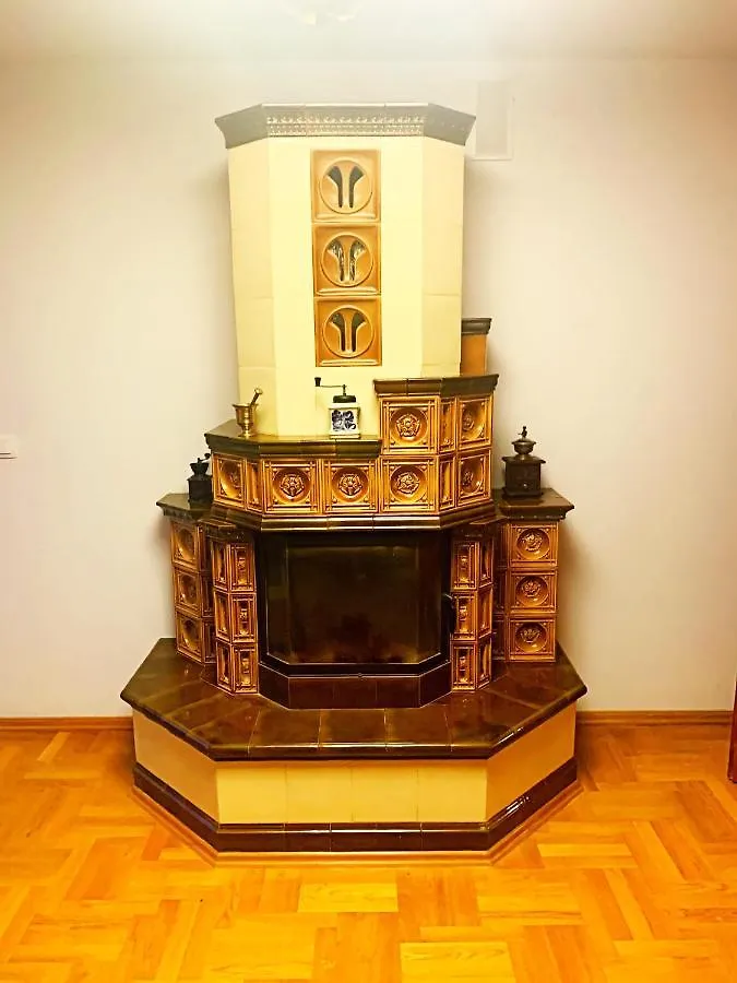 The Castle - Free Parking - Self Check In (Adults Only) Apartmán