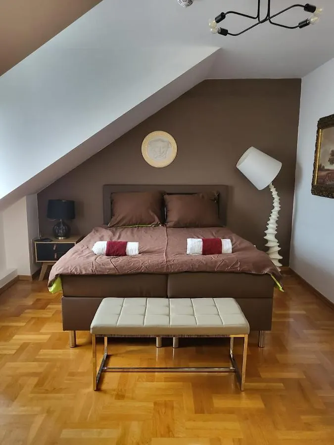 The Castle - Free Parking - Self Check In (Adults Only) Apartmán Krakov